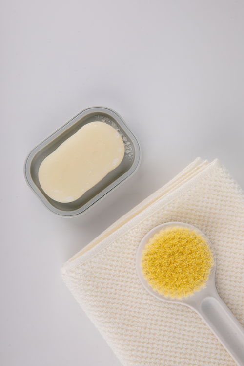 搓澡刷香皂家居洗護(hù)清潔洗浴洗護(hù)用品攝影圖 攝影圖